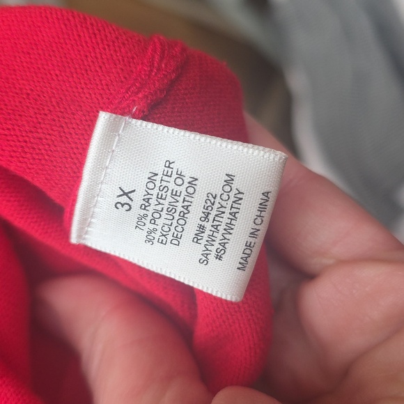 Red Tunic - Picture 4 of 5